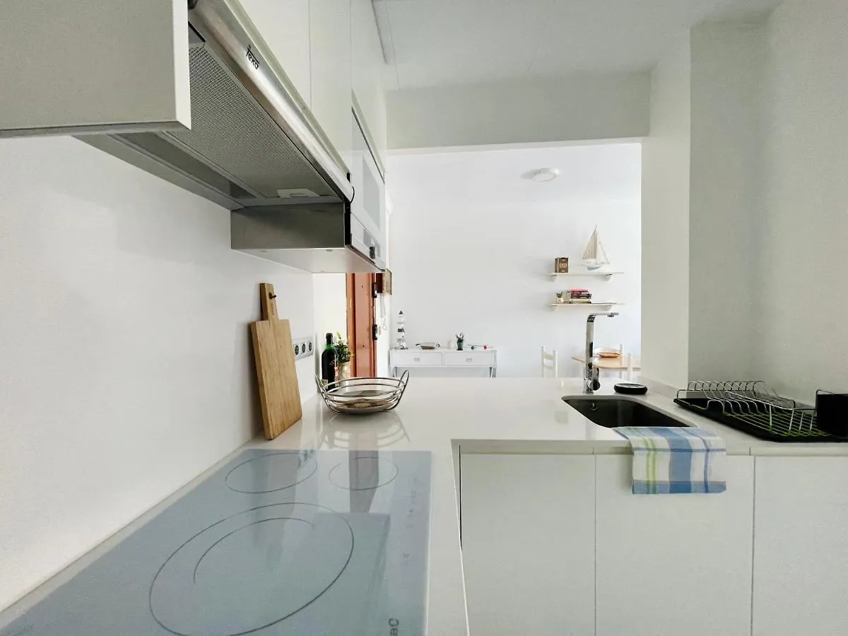 Acogedor Y Centrico Apartamento A 1' De La Playa Roses Spain