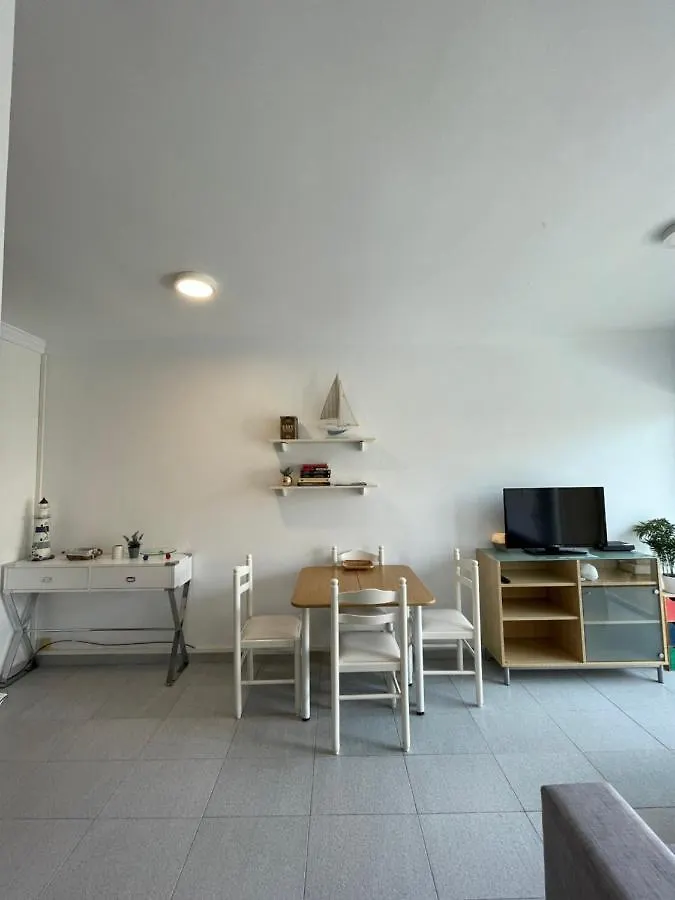Acogedor Y Centrico Apartamento A 1' De La Playa Росас